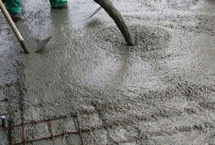 Lubricating effect on concrete